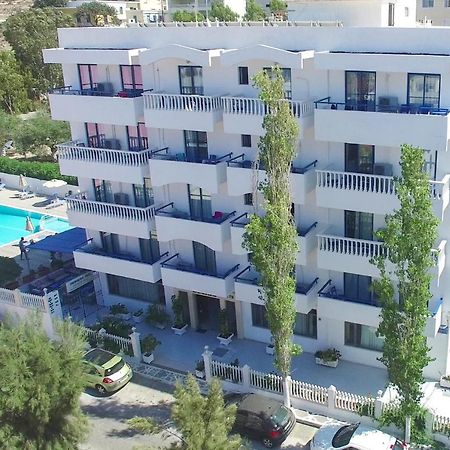 Regina Studios & Hotel Karpathos Exteriér fotografie