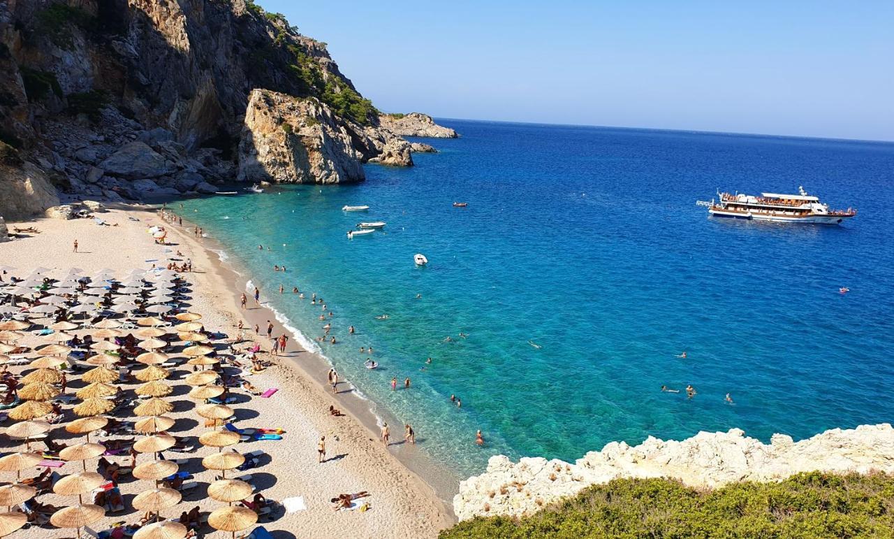 Regina Studios & Hotel Karpathos Exteriér fotografie