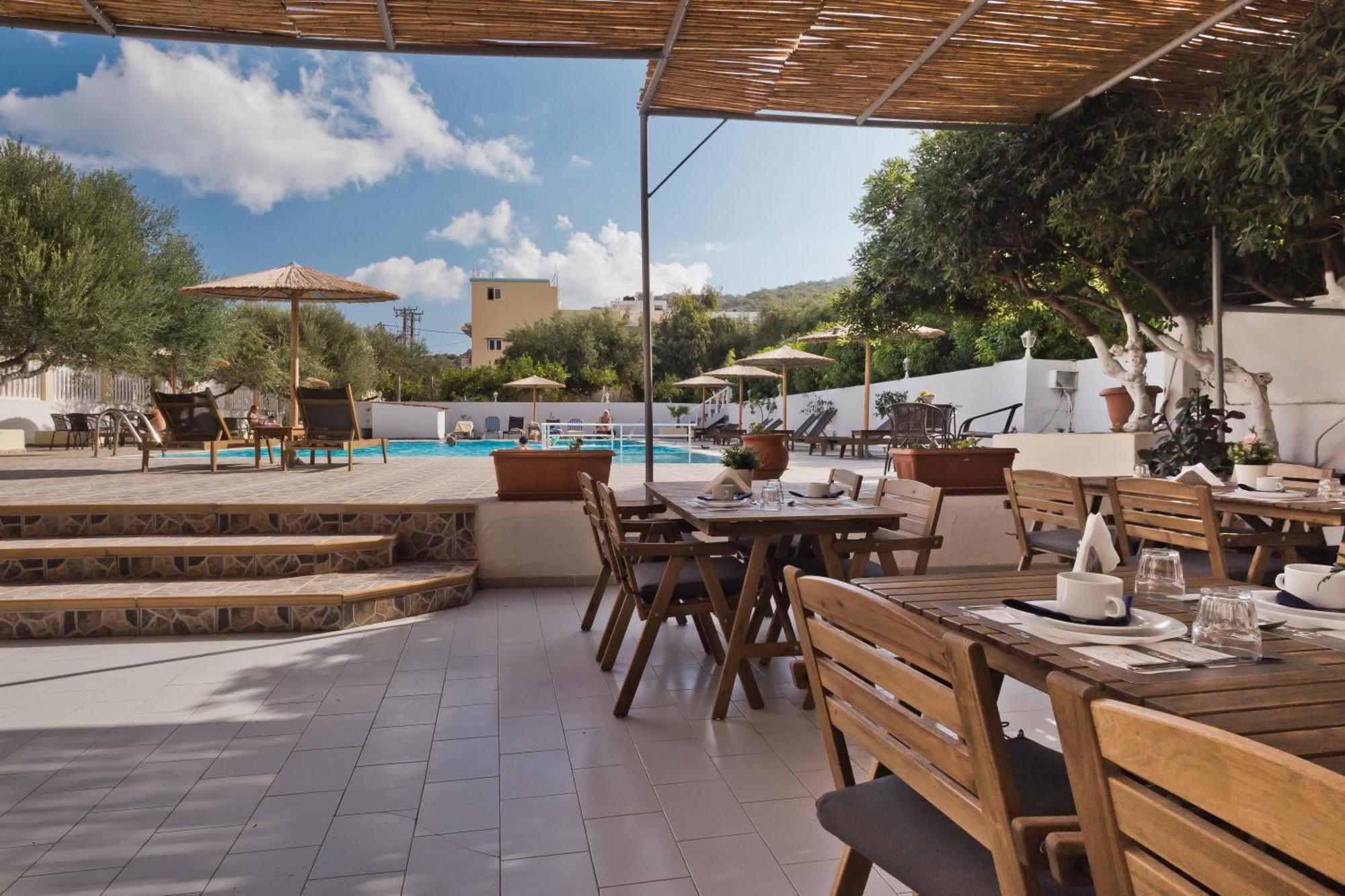 Regina Studios & Hotel Karpathos Exteriér fotografie