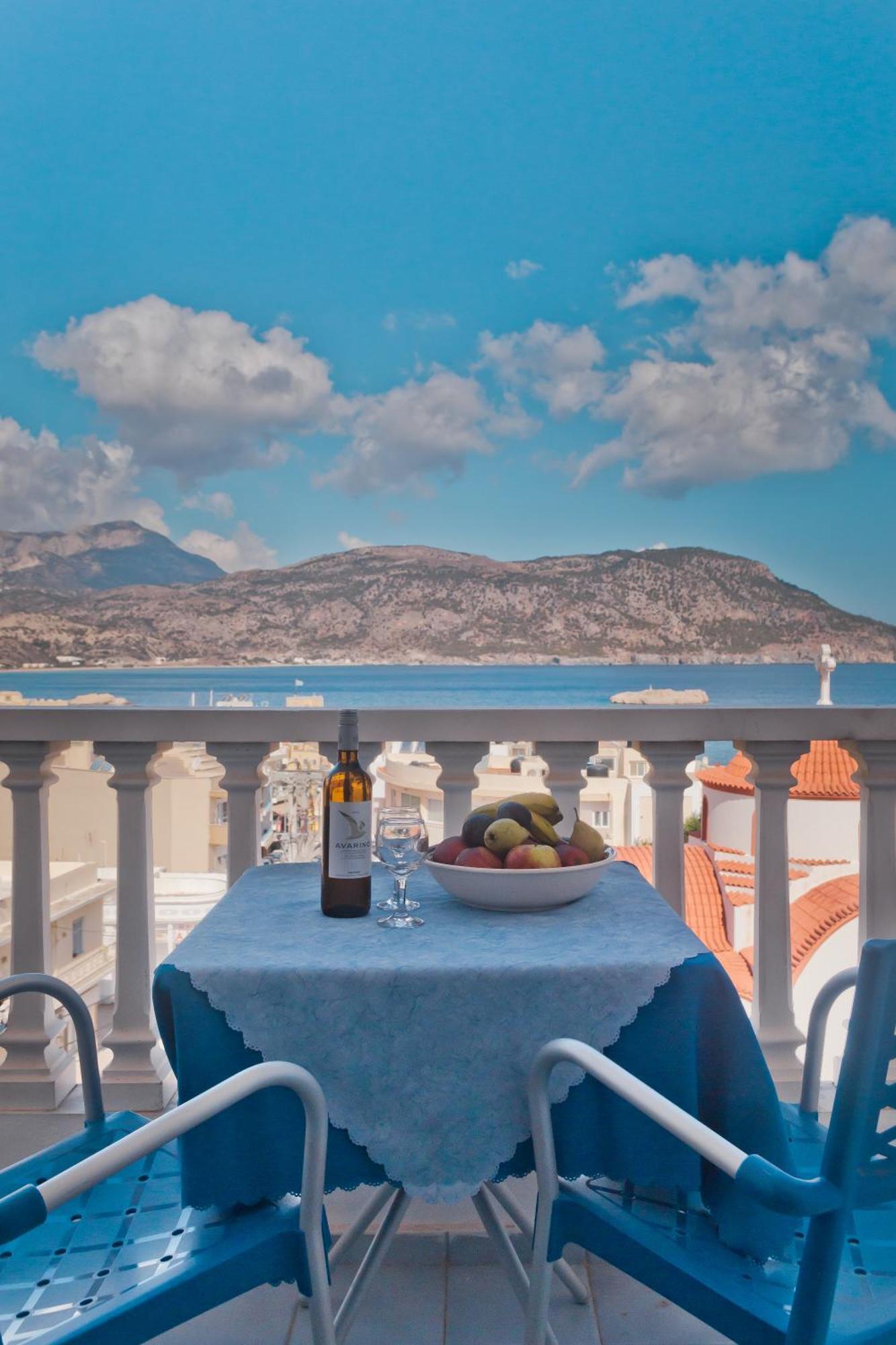 Regina Studios & Hotel Karpathos Exteriér fotografie
