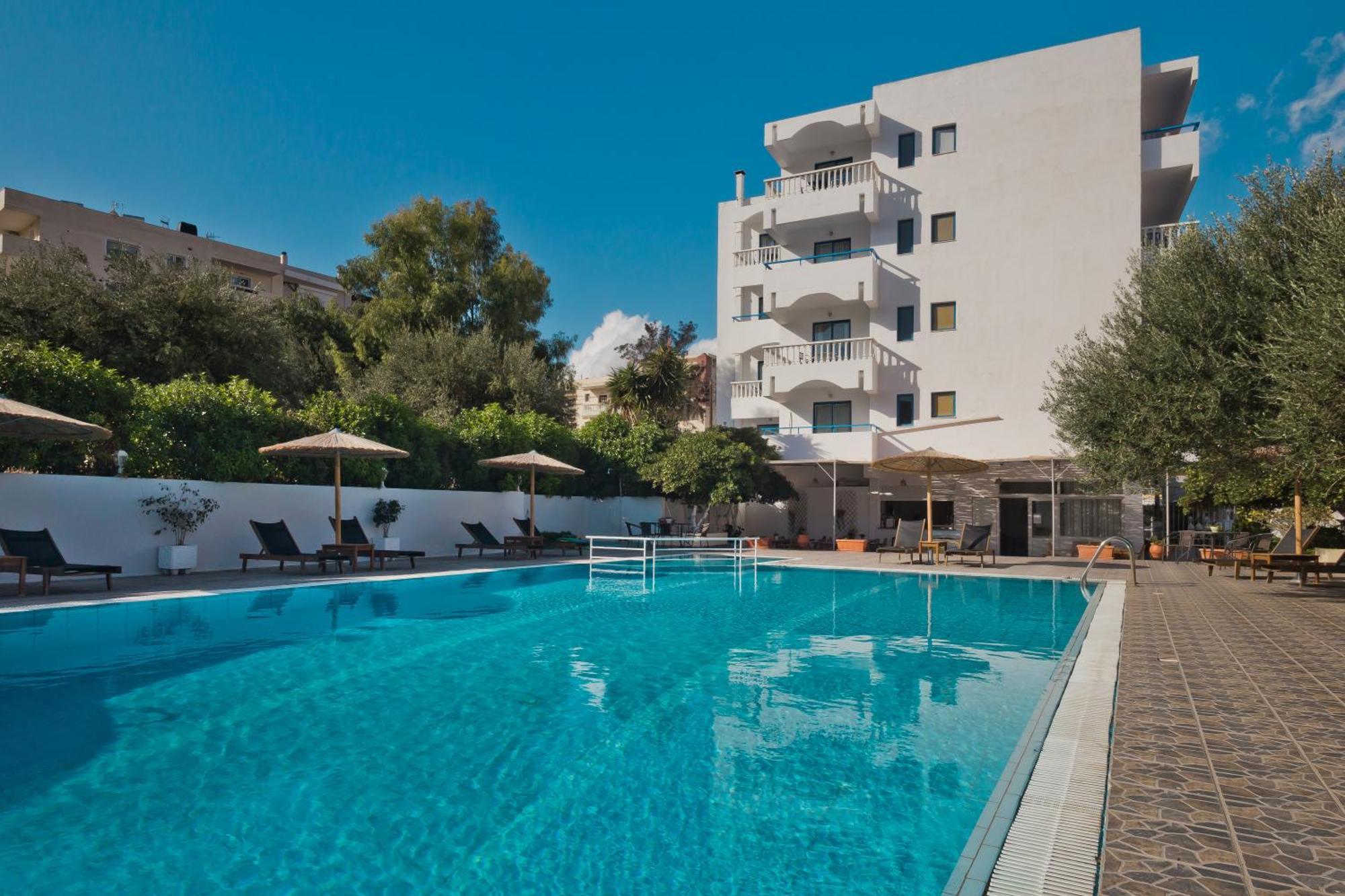 Regina Studios & Hotel Karpathos Exteriér fotografie