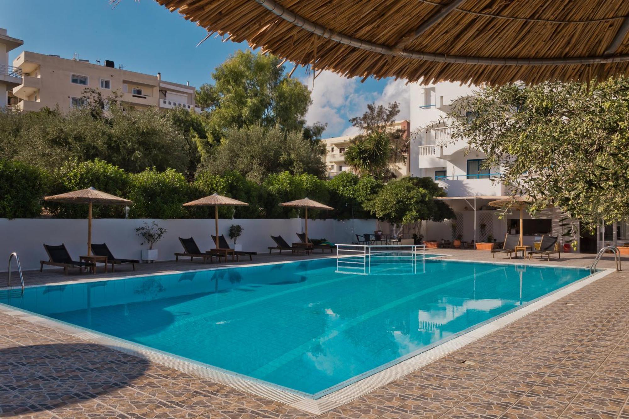 Regina Studios & Hotel Karpathos Exteriér fotografie