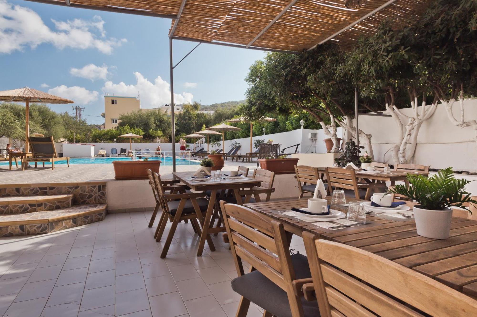 Regina Studios & Hotel Karpathos Exteriér fotografie